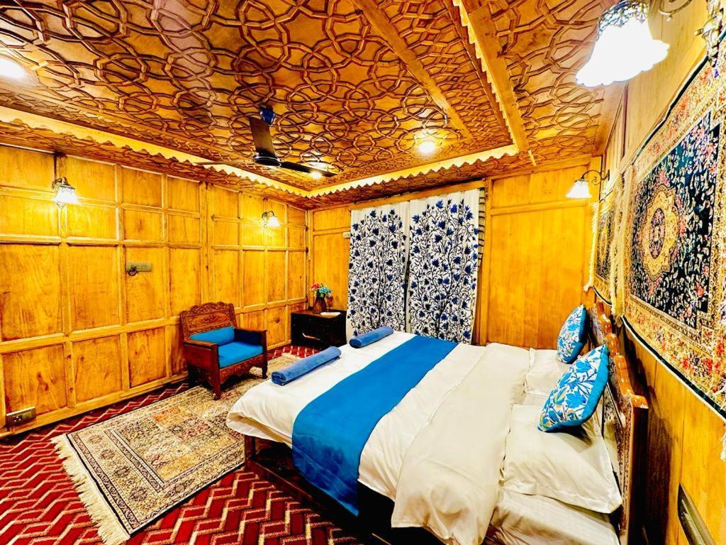 Hotel New Zealand Group Of Houseboats Srīnagar Zewnętrze zdjęcie